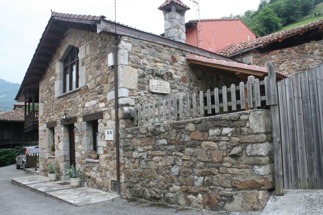 Casa Rural La Xiarapina Serrapio Eksteriør billede